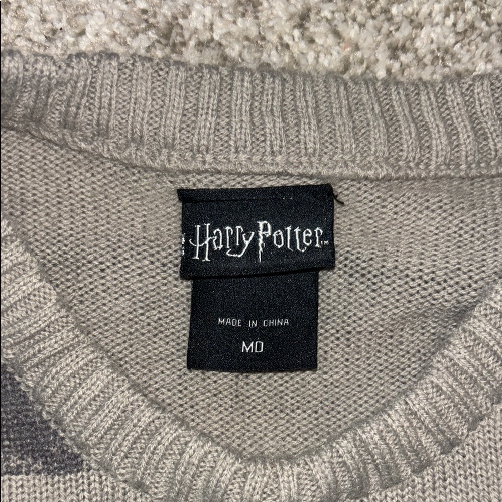 Harry Potter Sweater - Picture 2 of 3
